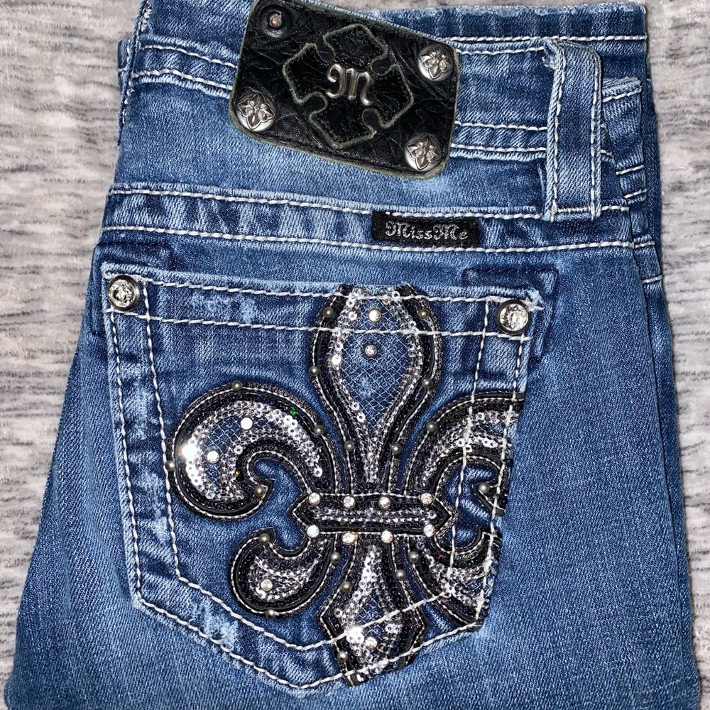 Miss Me Signature Bootcut Jeans Size 25
